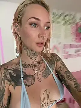 Stripchat Sex Cam of Stella-Kink