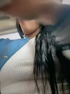 Stripchat Nude Webcam of __IRIS__