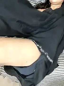 Stripchat Live Sex of kaamuk_shweta