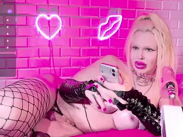 Stripchat Live Sex of tanyangel90