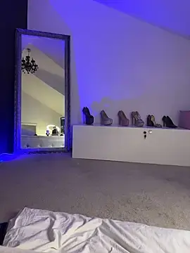Stripchat Live Sex Cam of BellaKarma