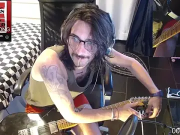 Stripchat Watch Live Sex Cams of Chuck-FR