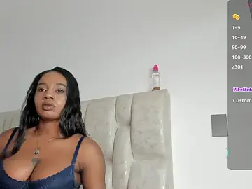 Stripchat Adult Webcam of nia_brown
