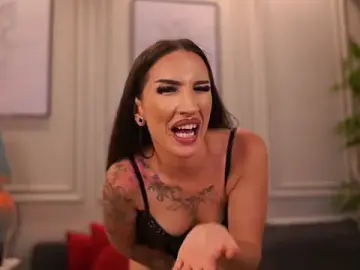 Stripchat Free Porn Cam of KyraKnight