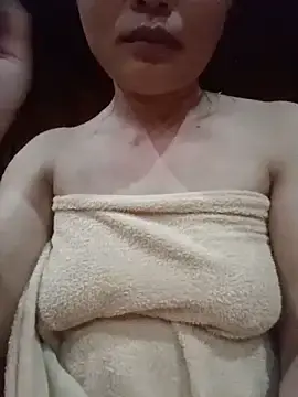 Stripchat Free Porn Cam of yoyo-mi