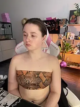 Stripchat Free Porn Cam of sweetest_pie