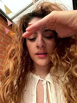 Stripchat Live Sex of alana15