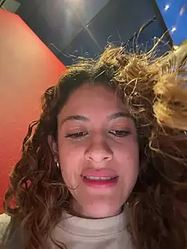 Stripchat Free Porn Cam of alana15
