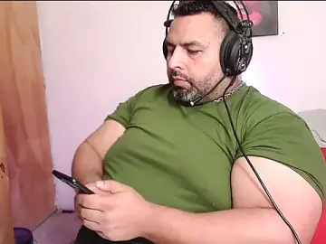 Stripchat Best Webcam of rodrix54