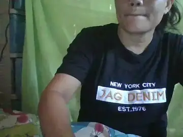 Stripchat Live Porn of wet_pussypinay22