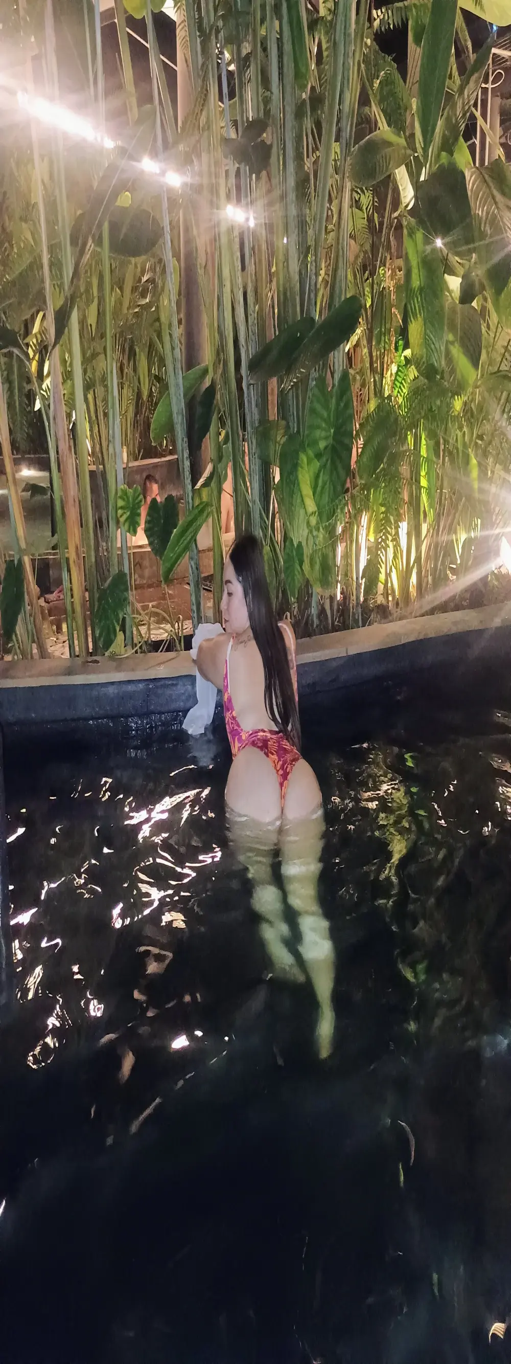 Amelia_laurent