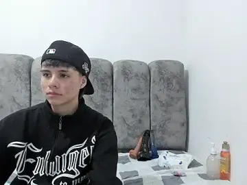 Stripchat Nude Webcam of Bruno_Cruzz