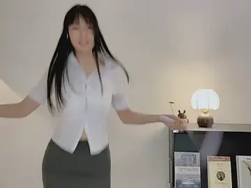 Stripchat Best live sex cam show of Onechestnut
