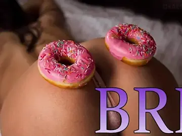 Stripchat Free Live Porn of Magic_Lilly