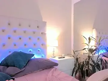 Stripchat Watch Live Sex Cams of Scarlett_Bunny_