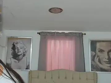 Stripchat Adult Webcam of Beautyari_
