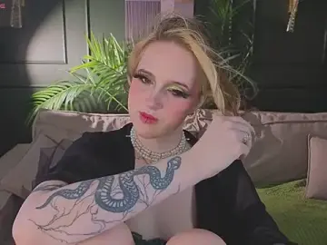 Stripchat Free Porn Cam of luna_son