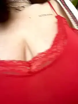 Stripchat Live Sex of MommmyYummy