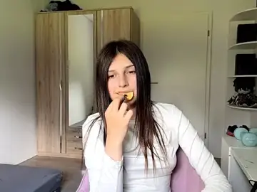 Stripchat Adult Video Chat of SpanishRooter