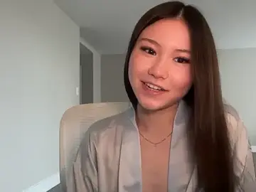 Stripchat Adult Webcams of luvvivii