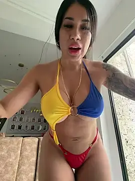 Stripchat Free Live Porn of kiim_taaylor