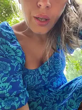 Stripchat Live Porn of ladywithbigass