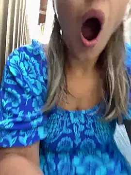 Stripchat Live Porn of ladywithbigass