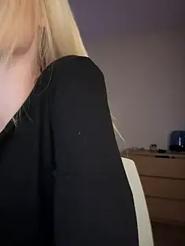 Stripchat Free Live Porn of xDinnax
