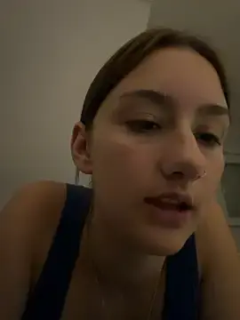 Stripchat Sex Cam of Violet_Velvet