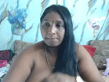 Stripchat Nude Webcam of Indian_tracy