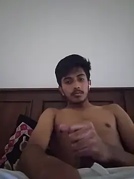 Stripchat Sex Cam of tamil_guy007