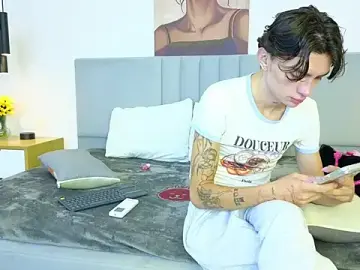 Stripchat Nude Webcam of Sweet_andyy