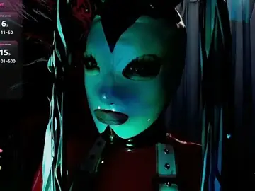 Stripchat Best Webcam of LatexDevil_Blondie
