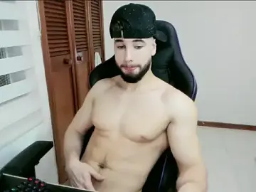 Stripchat Free Porn Cam of Antony_cast