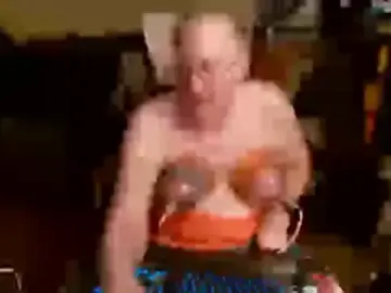 Stripchat Sex Cam of Toastir