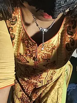 Stripchat Free Live Porn of DIRTYSECRET_QUEEN_07