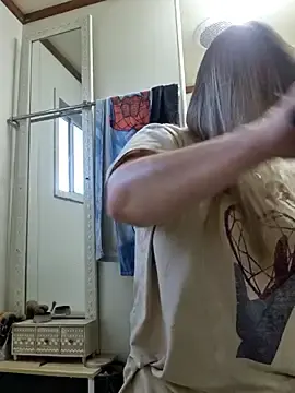 Stripchat Live Sex of Off_the_Lesh