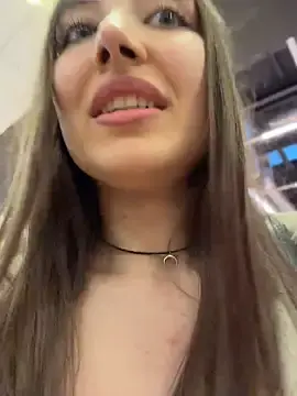 Stripchat Sex Cam of ICrazyOneIRL
