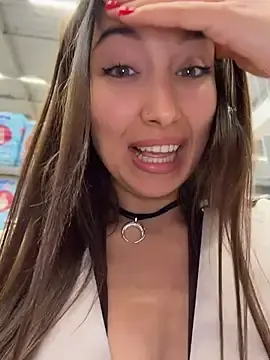 Stripchat Free Porn Cam of ICrazyOneIRL