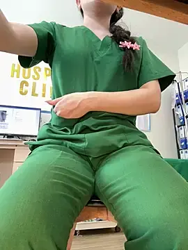 Stripchat Live Porn of secretly_masturbating