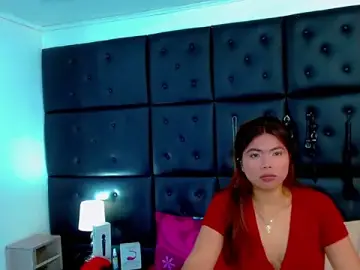 Stripchat Live Sex of Cloelombard