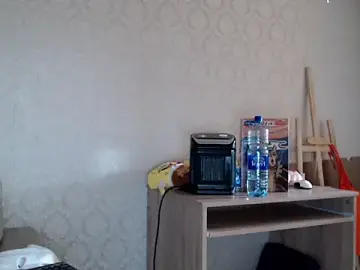 Stripchat Live Sex Cam of LoganAthletic