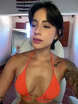 Stripchat Sex Cam of Ale_Lewis