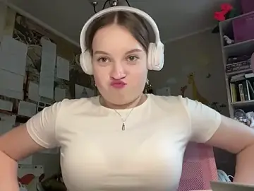 Stripchat Watch Live Sex Cams of Aileyn