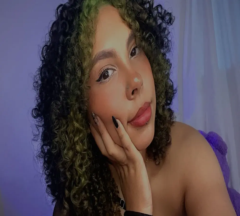Violetta_cam_
