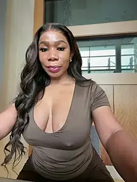 Stripchat Free Live Porn of Belle___