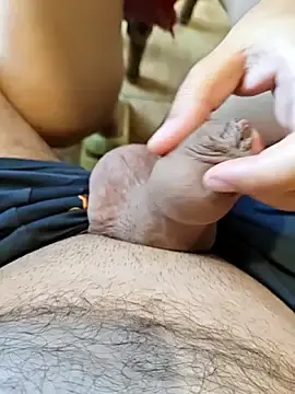 Stripchat Live Porn of MadaamJizz_DickLewd