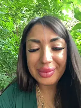 Stripchat Free Live Porn of RuslanaXX