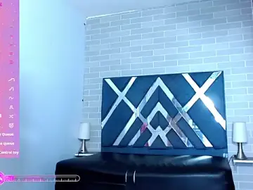 Stripchat Free Live Porn of Raven_Doll19