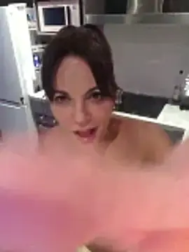Stripchat Live Sex Cam of JuneLaFrenchie